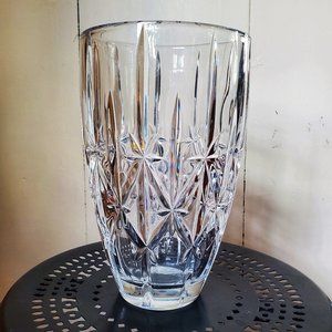 Marquis by Waterford Sparkle 9" Vase